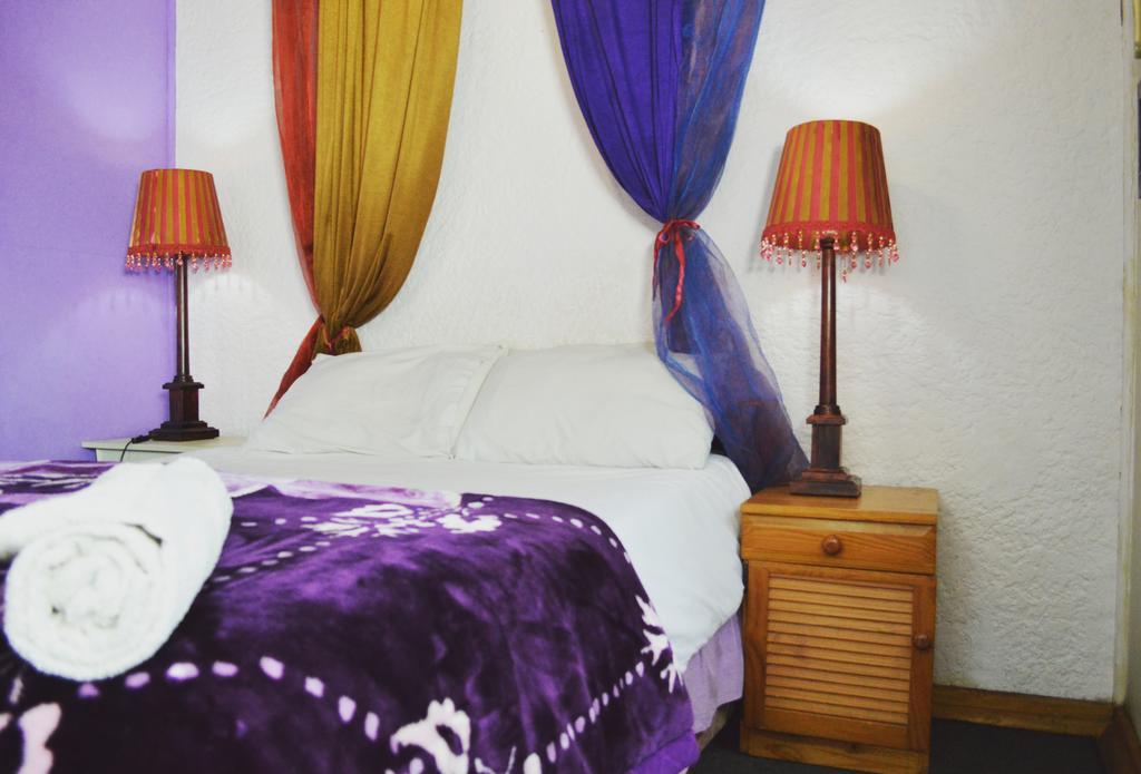 Homebase Melville Backpackers Johannesburg Eksteriør billede