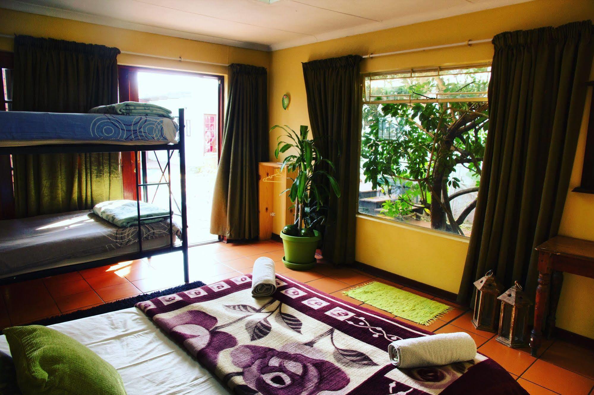 Homebase Melville Backpackers Johannesburg Eksteriør billede