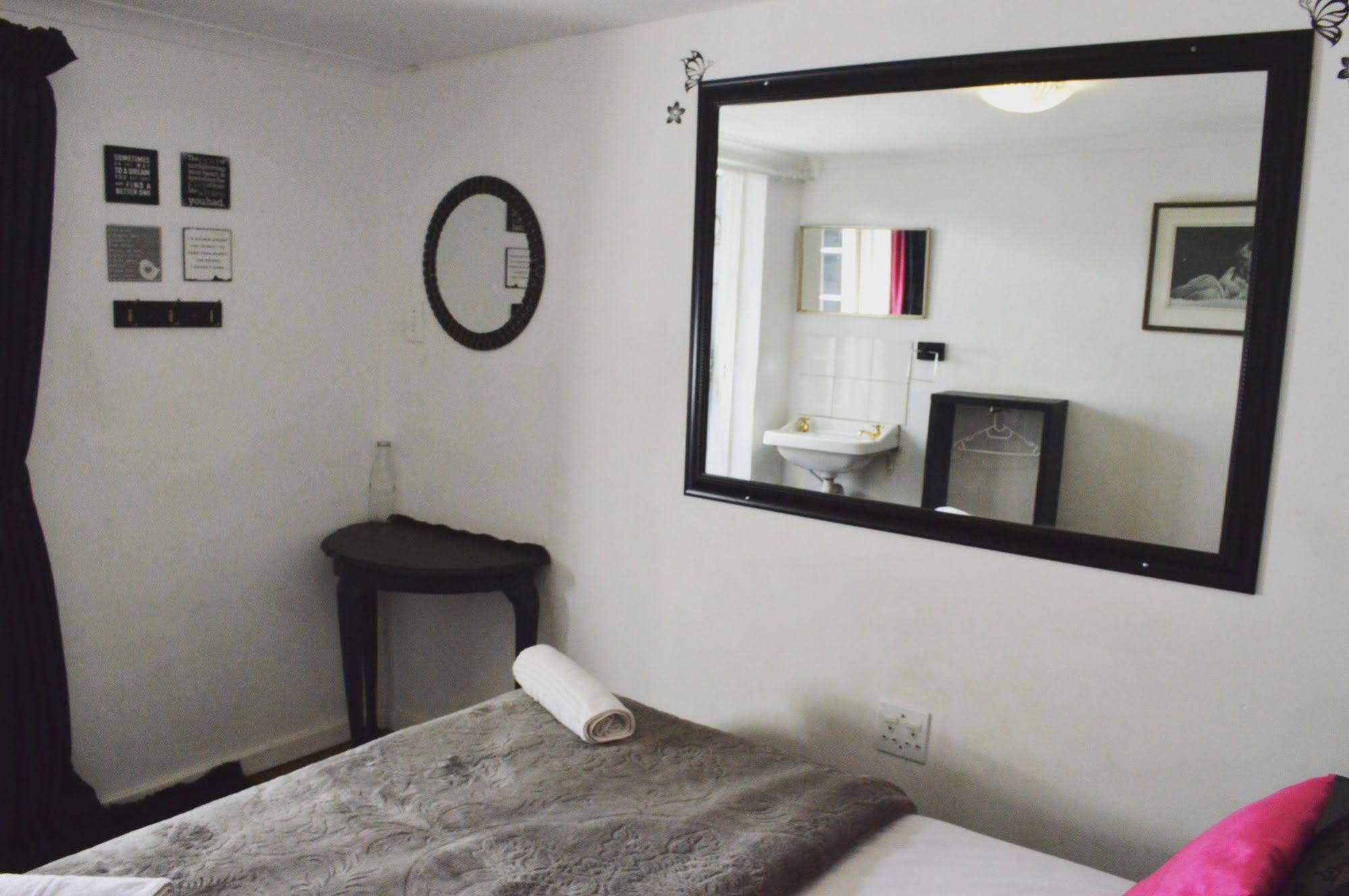 Homebase Melville Backpackers Johannesburg Eksteriør billede